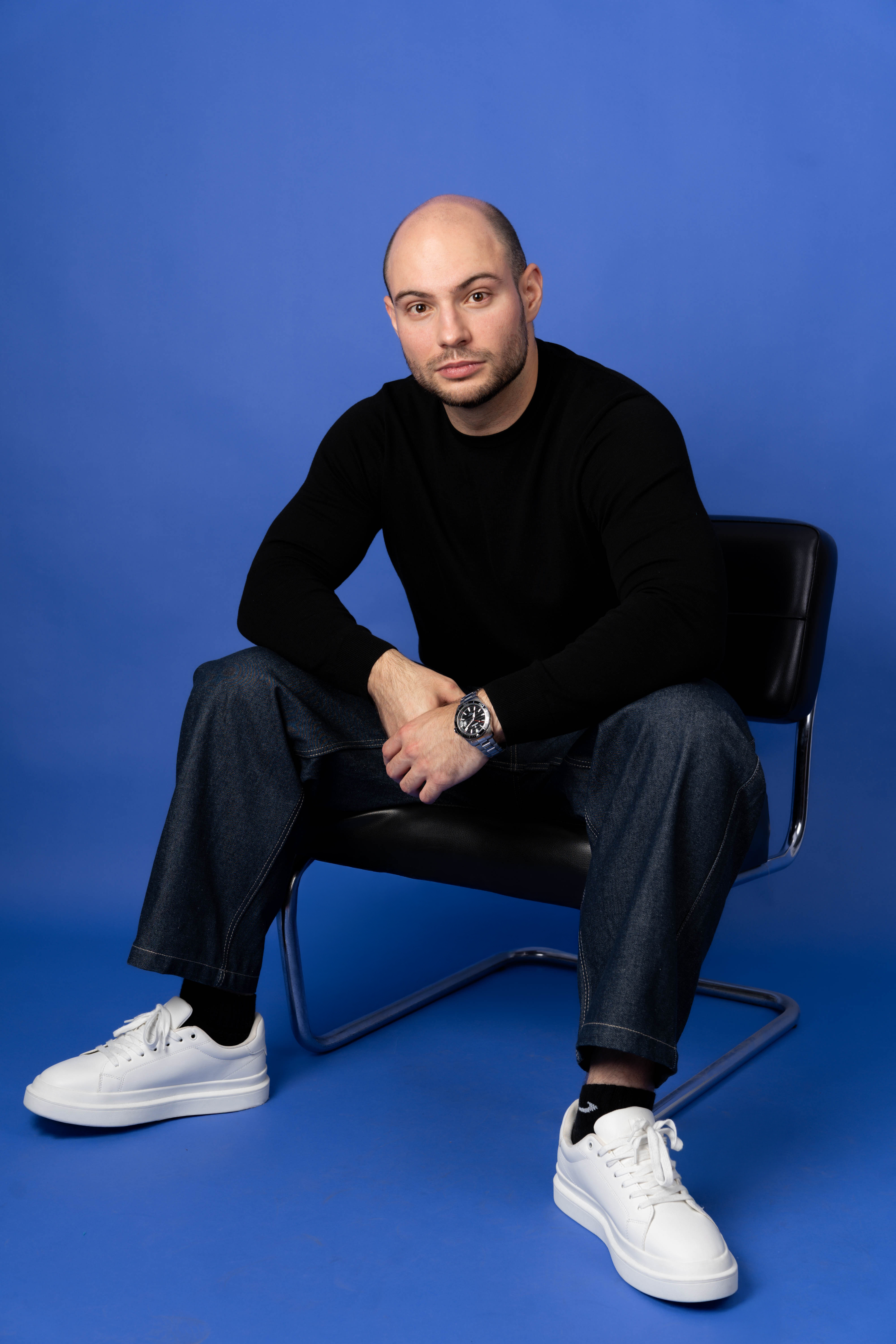 Adrián J.